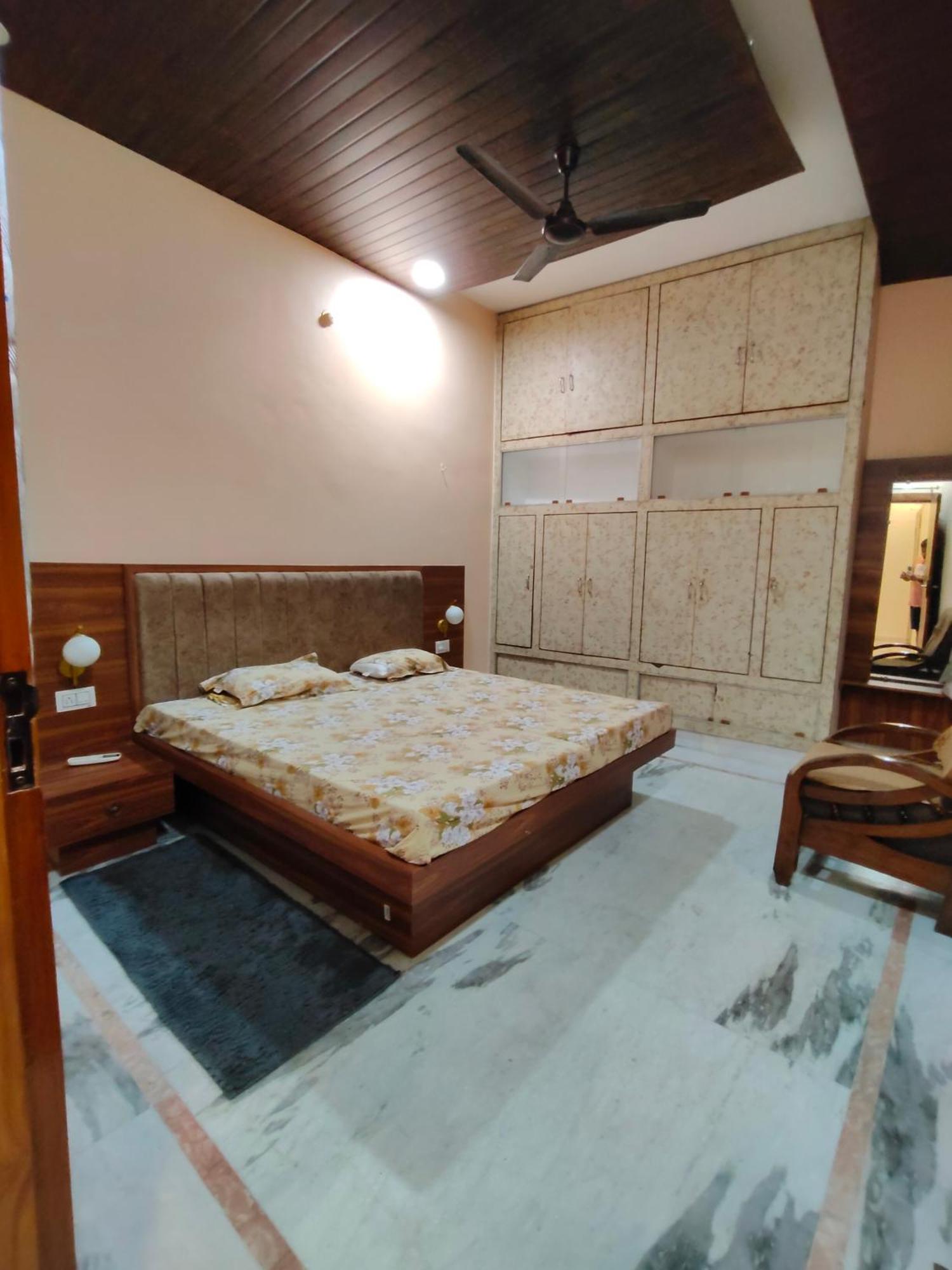 Kashivas - Spacious 2Bhk Near Assi Ghat Varanasi Luaran gambar